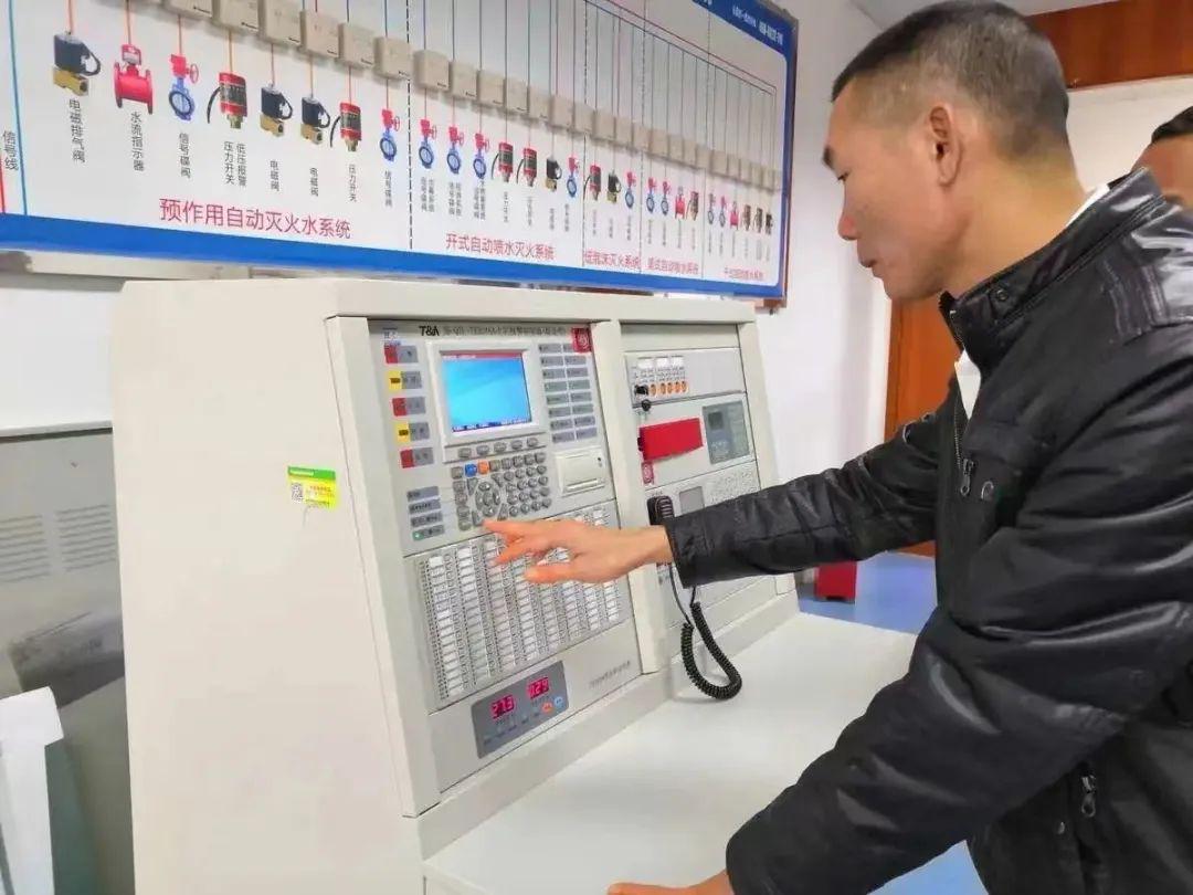 九游娱乐：2024国家综合性消防救援队伍招录官网（附入口）(图1)