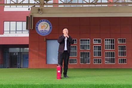 全民消防 生命至上 ——西安市浐灞十六小开展消防安全演练活动(图3)