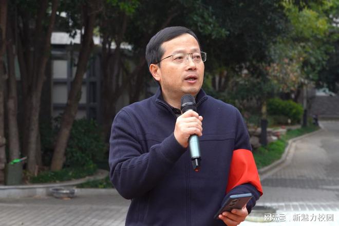 南京市第五初级中学成功举办2024年消防疏散演练活动(图3)