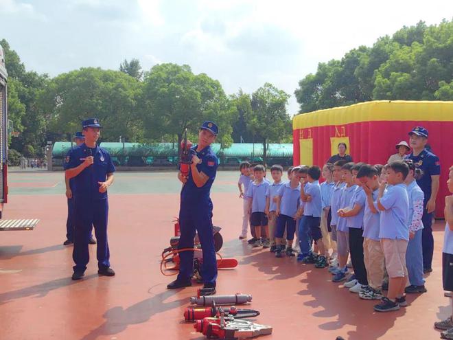 消防“开学第一课”守护安全“开学季”(图2)