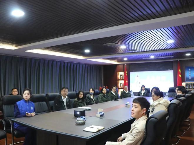 干货满满精彩纷呈吕梁消防“敲门”入企业上好冬季安全课！(图2)