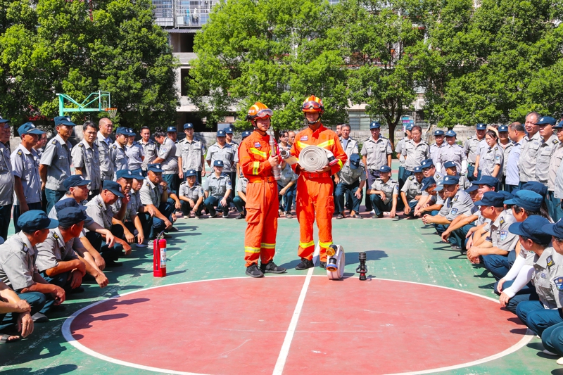 自贡市沿滩区应急管理局多措并举 全力防范化解重大安全风险(图1)
