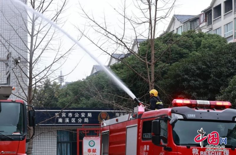 清远市森林防灭火指挥部举办2024年森林消防技能大比武活动(图1)
