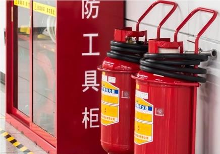 潢川县蔡氏河街道办事处：开展消防应急演练 筑牢安全防线(图1)