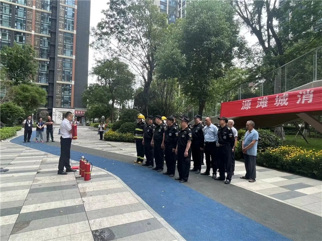 成都成华区华林社区2024年消防培训、整治宣讲与演练活动亮点纷呈(图1)