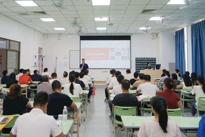 消防科普“久久为功” “请进来+走出去”为教职工送上消防安全“大礼包”(图4)