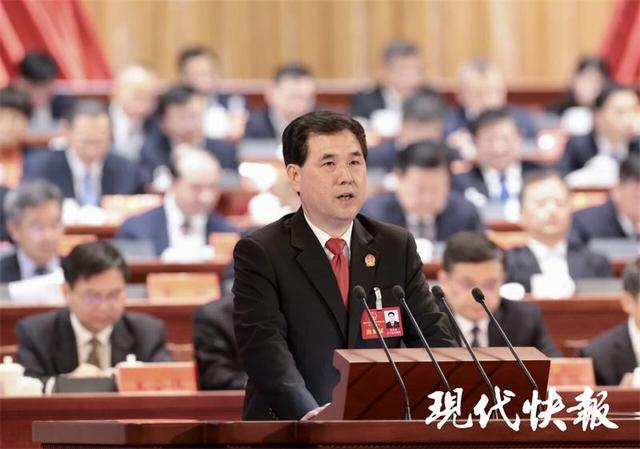2024年南京法院办结案件31万多件打击缅北等地电诈写入“两院”报告(图2)