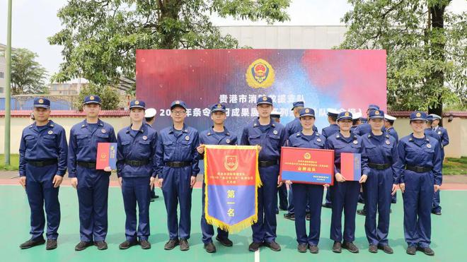 奋楫笃行淬精兵 乘风破浪拓新篇—平南消防2024年工作综述(图2)