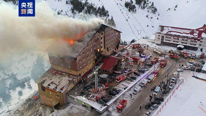 76人死亡！土耳其滑雪度假区火灾致重大伤亡 原因竟是→(图5)