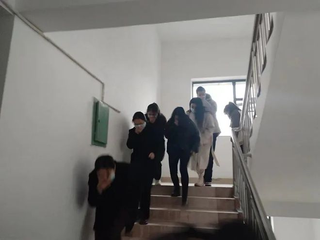 【区县动态】“冬季行动”进行时 年关将至富顺大队多措并举筑牢安全防线(图3)