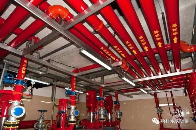 住建部新政冲击！一级建造师、监理工程师的就业新机遇！(图1)
