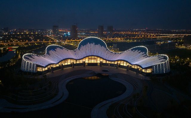 新地标！北京建院+保罗·安德鲁作品：南通大剧院(图8)