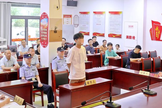 深夜事发六安一小区！扩散提醒！(图5)