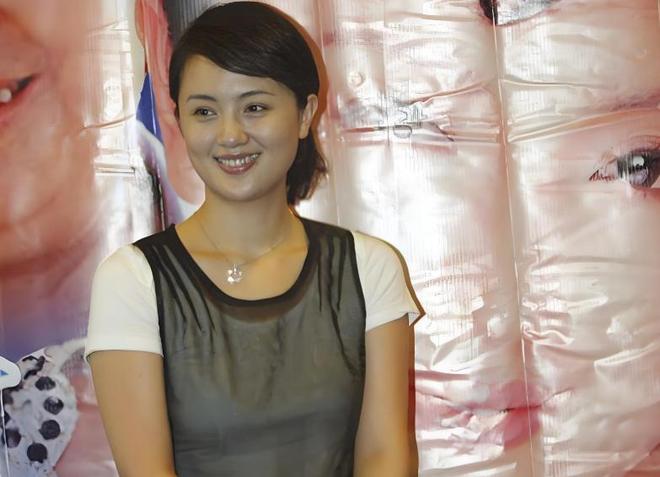 朱媛媛家庭情况：爸爸是工程师妈妈是医生姐姐是老师哥哥是画家(图4)