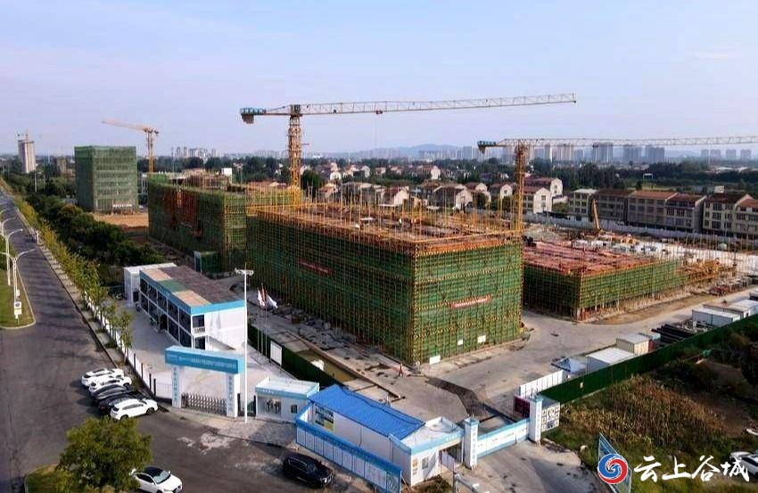 招商出彩·谷城更精彩｜谷城县住建局：“分阶段许可”助力城乡智慧物流园跑出“加速度”(图1)