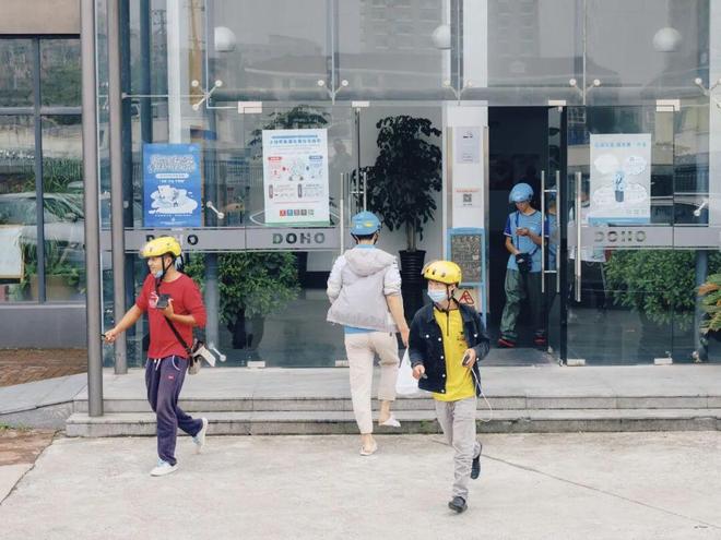 一场关于“暴雨天要不要点外卖”的讨论(图9)