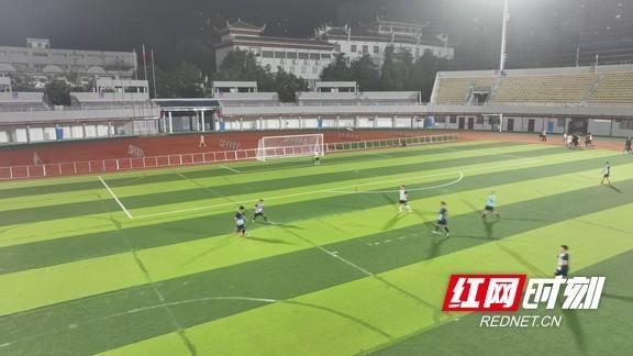 “湘超”赛事保障就位 凤凰县民族体育运动中心建设与设备调试全部完成(图1)