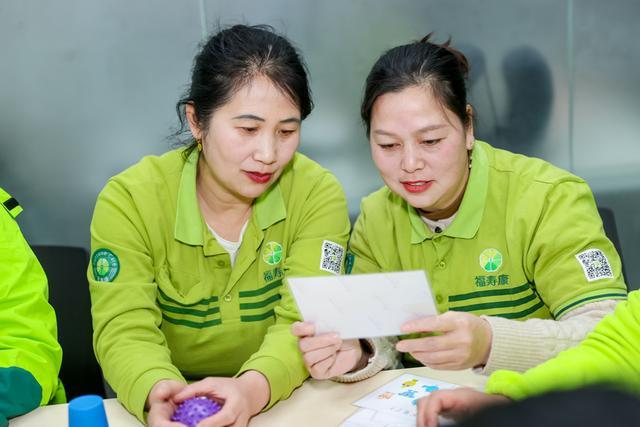 上海打造东西部劳务协作新样板“一区一品”帮扶中西部地区脱贫人口稳定就业(图3)