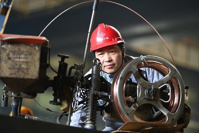 上海打造东西部劳务协作新样板“一区一品”帮扶中西部地区脱贫人口稳定就业(图2)