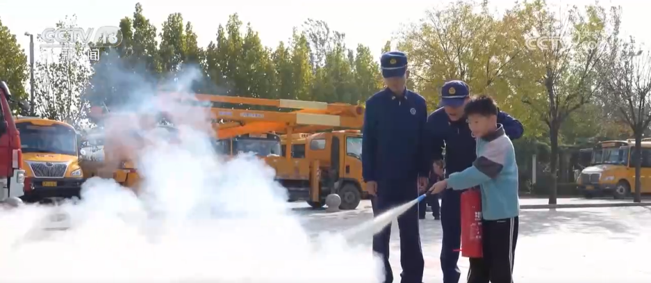 全国消防日 筑牢安全防线”交响曲(图3)