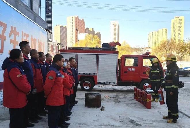 吕梁消防 “五进”宣传在行动全力守护保平安(图4)