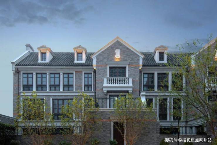 绿城潮鸣外滩(售楼处)-潮鸣外滩售楼处电线盘详情-交房时间-地址-最新房价户型图-小区环境-楼盘详情-交房时间-周边配套-电话(图1)