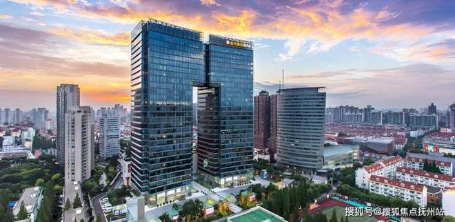 和樾长宁官方售楼处发布滨河艺术社区奏响生活优雅的华美乐章(图8)