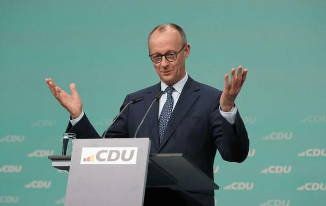 马克龙回国下战书欧盟对华脱钩？德外长赴华求助中方一语定心(图9)