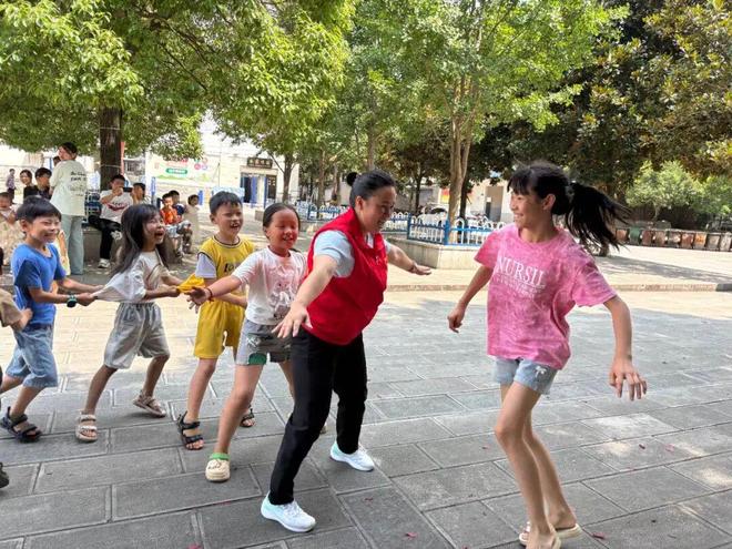 昭通市以创新之举 破解留守儿童暑期“看护难”！(图3)