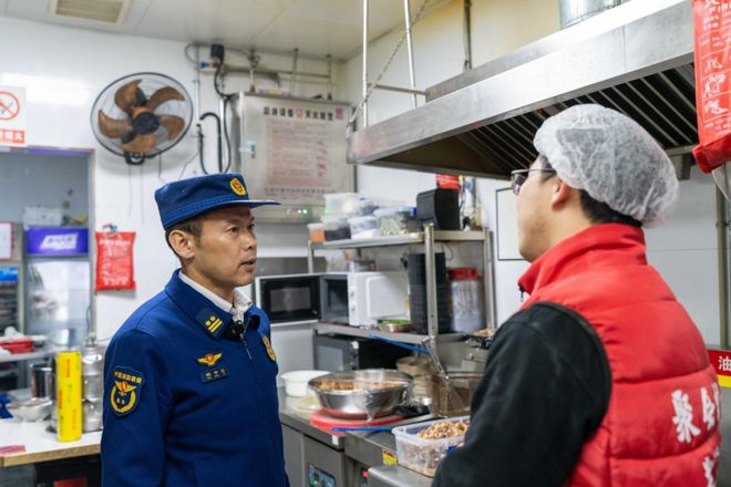 武汉消防多举措护航元旦确保消防安全形势稳定(图1)