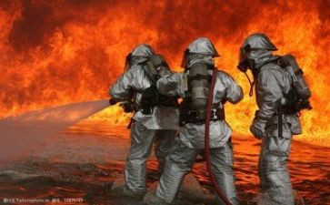 房车国家标准来了！驾驶、起居、消防从此‘有标可依’(图1)