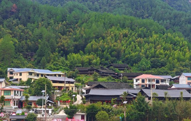 苗乡侗寨振兴长卷映初心——绥宁县长铺子苗族侗族乡走出全域融合发展新路径(图1)