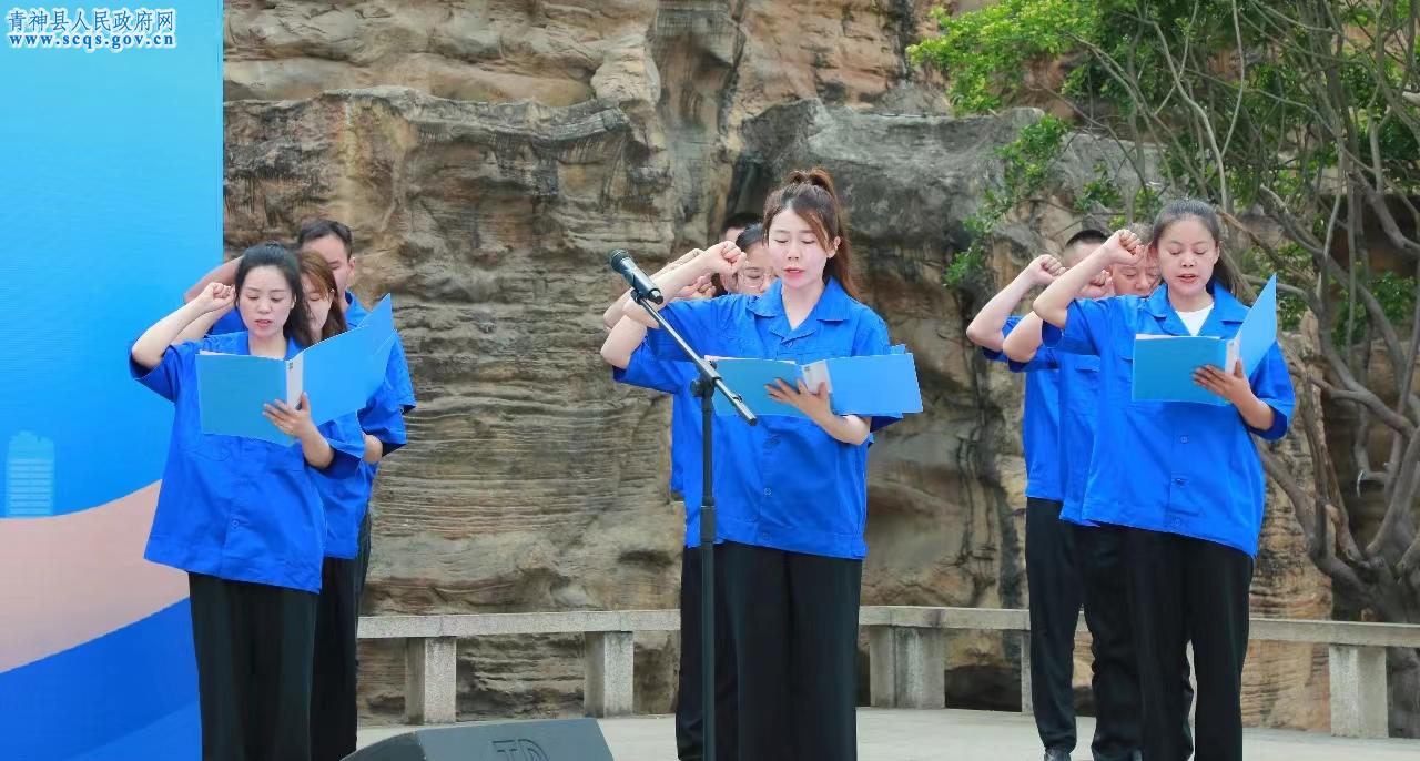 喜报！鄂州消防2人获省级表彰！(图1)