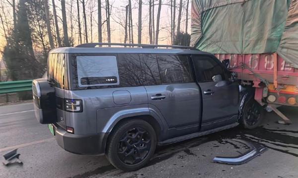 一天两起车辆起火事件！小米回应：动力电池均处于正常状态；俞敏洪宣布聘请陈行甲年薪150万；日本电视荣光不再！TCL拟控股索尼电视业务(图11)