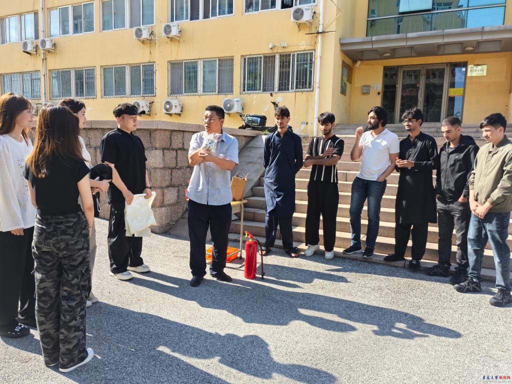 国际教育学院开展中外学生消防安全演练(图1)