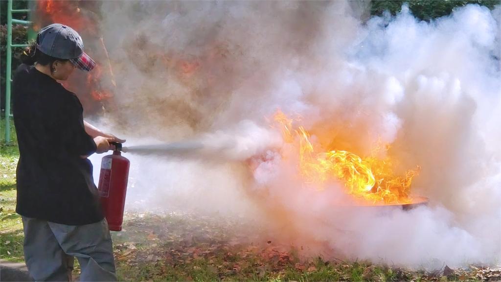 安全培训-消防器材ppt(图1)