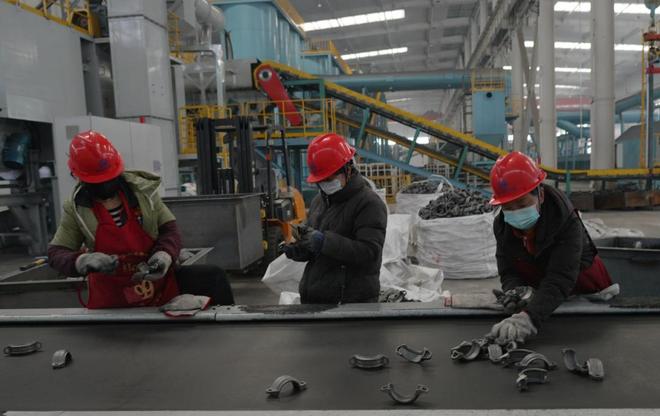 岚县经开区鼎元管业年产5万吨铸件项目正式投产(图3)